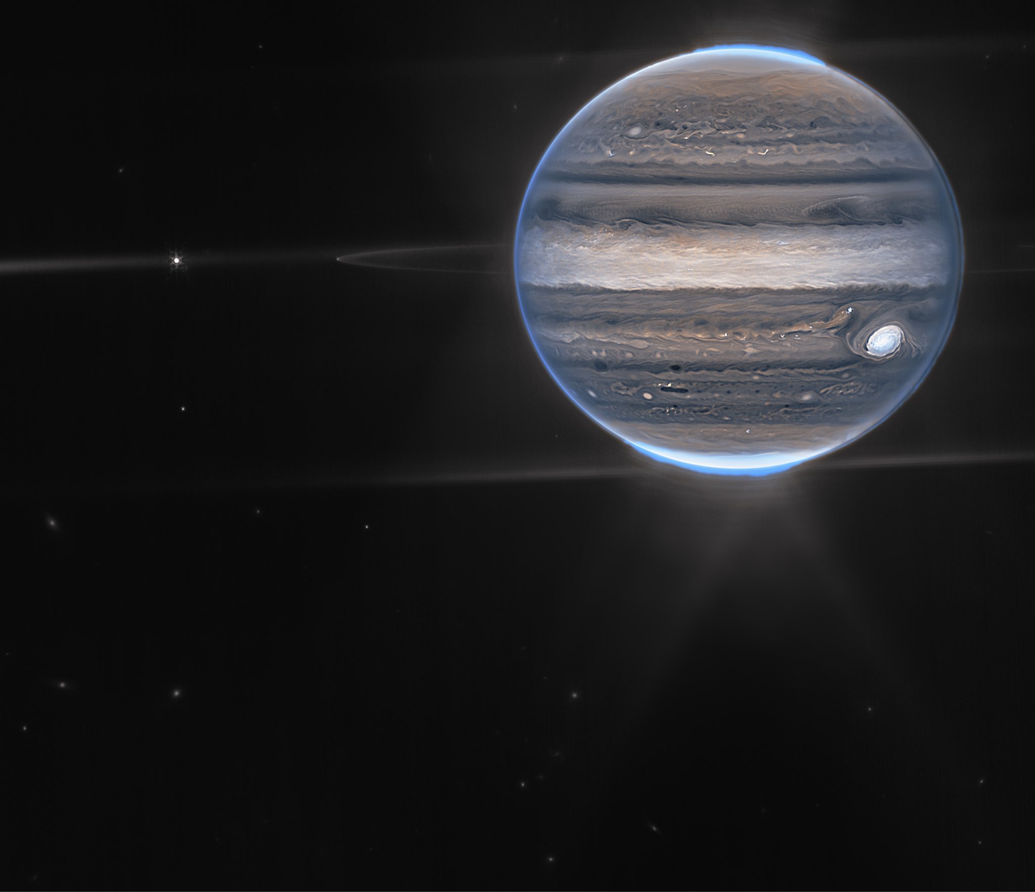 Telescopio Webb capta imágenes espectaculares de Júpiter