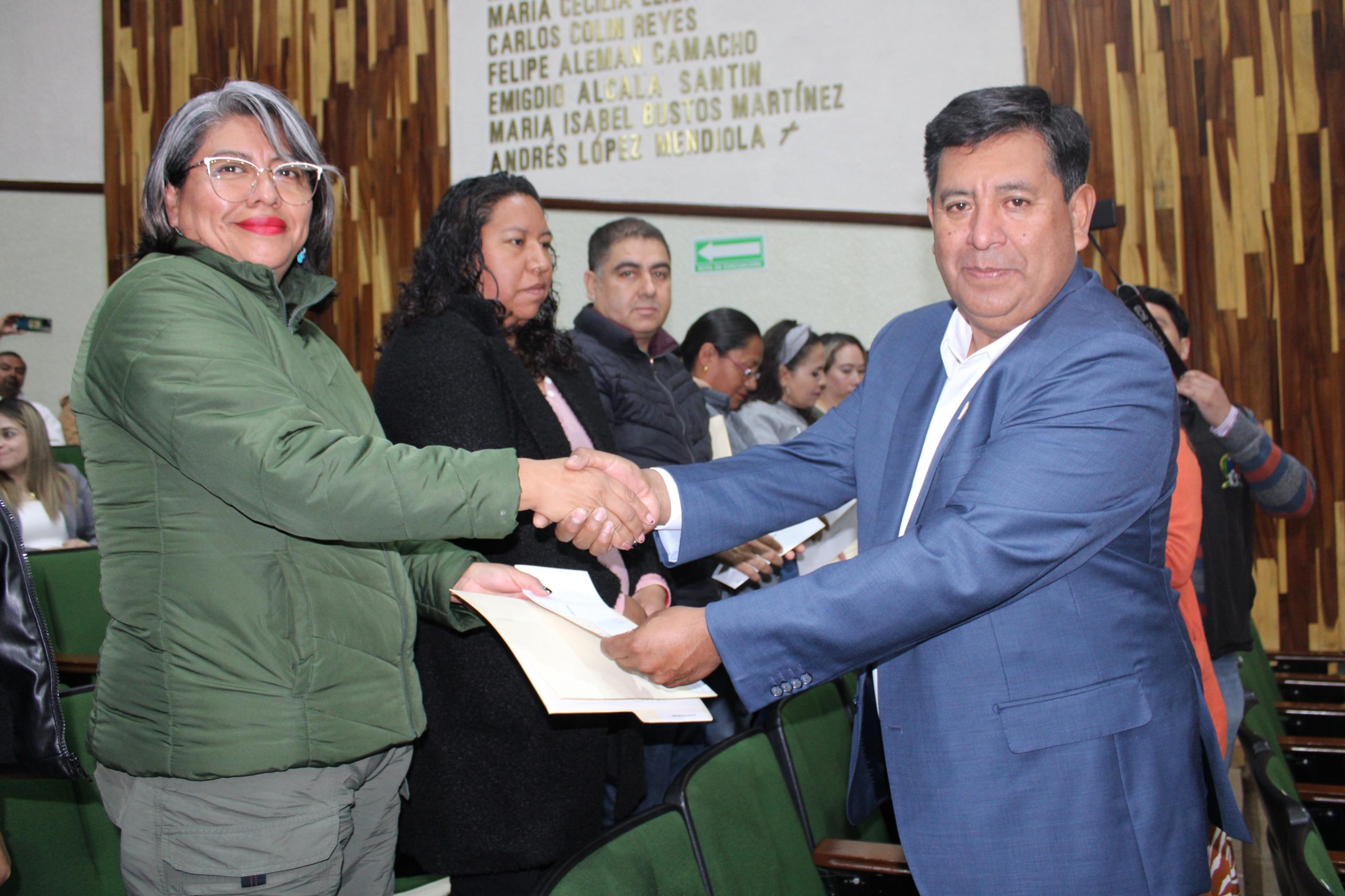 SMSEM ofrece a docentes préstamos sin intereses para vivienda