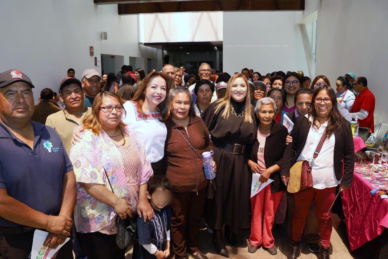 El talento artesanal de San Mateo Atenco brilla en el Día Internacional de la Artesana y el Artesano