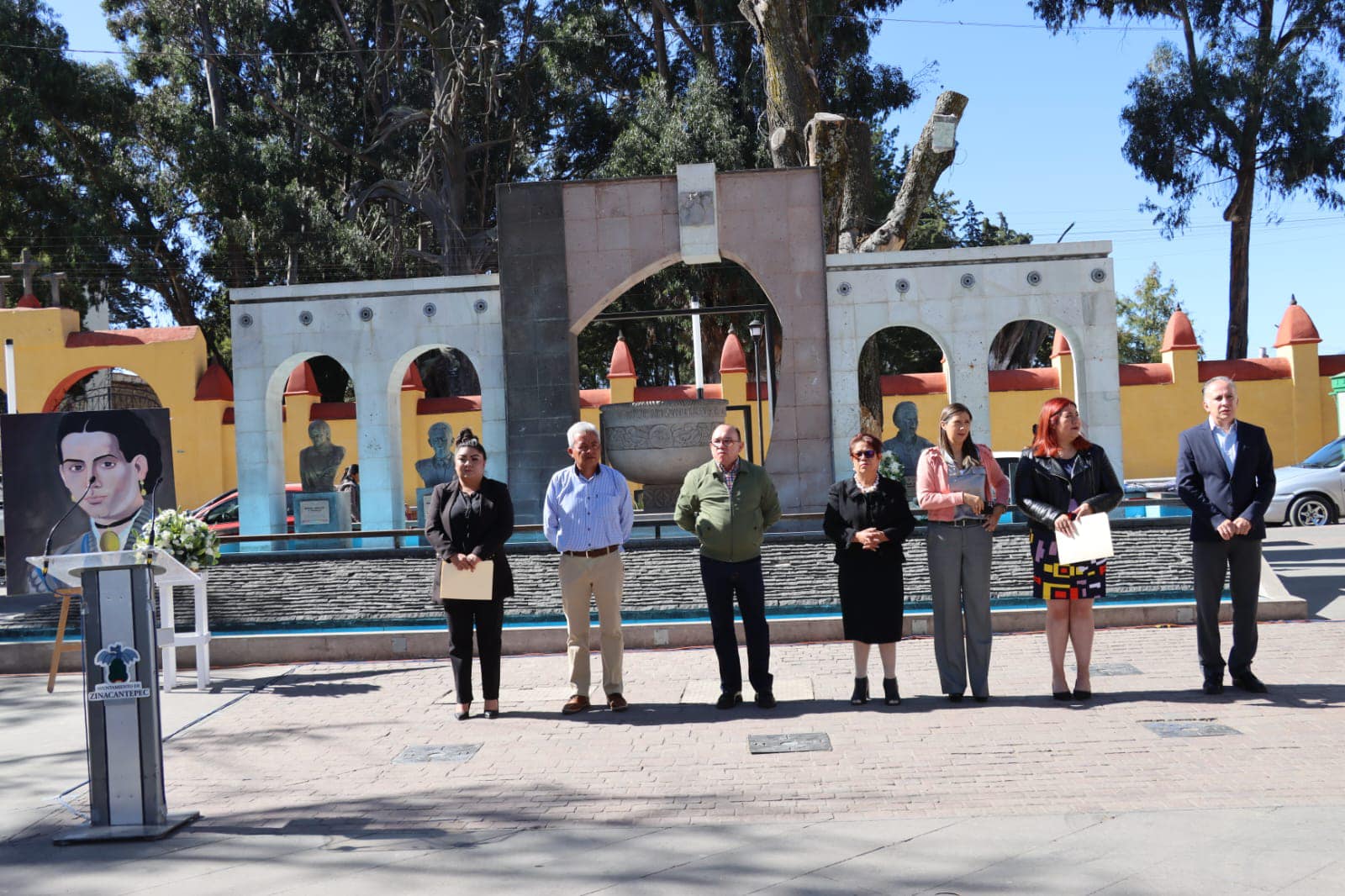 Manuel Vilchis Viveros rinde homenaje póstumo a Matilde Zúñiga Valdés en Zinacantepec