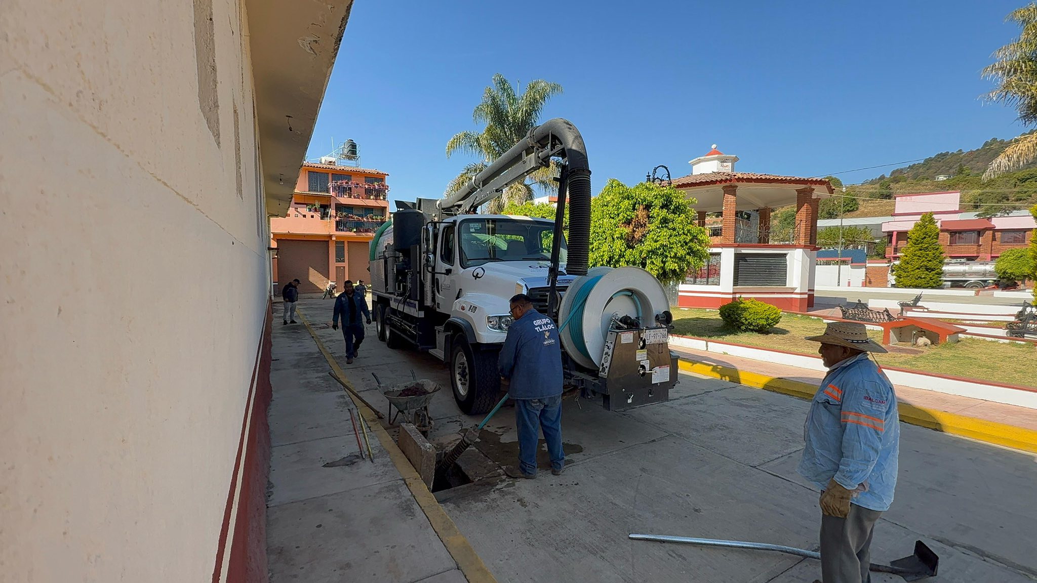 Coatepec Harinas avanza con obras de saneamiento y prevención