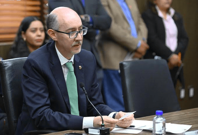 El Rector de la UAEMex en la Mira: Polémica por Audio sobre “Arcas Vacías”