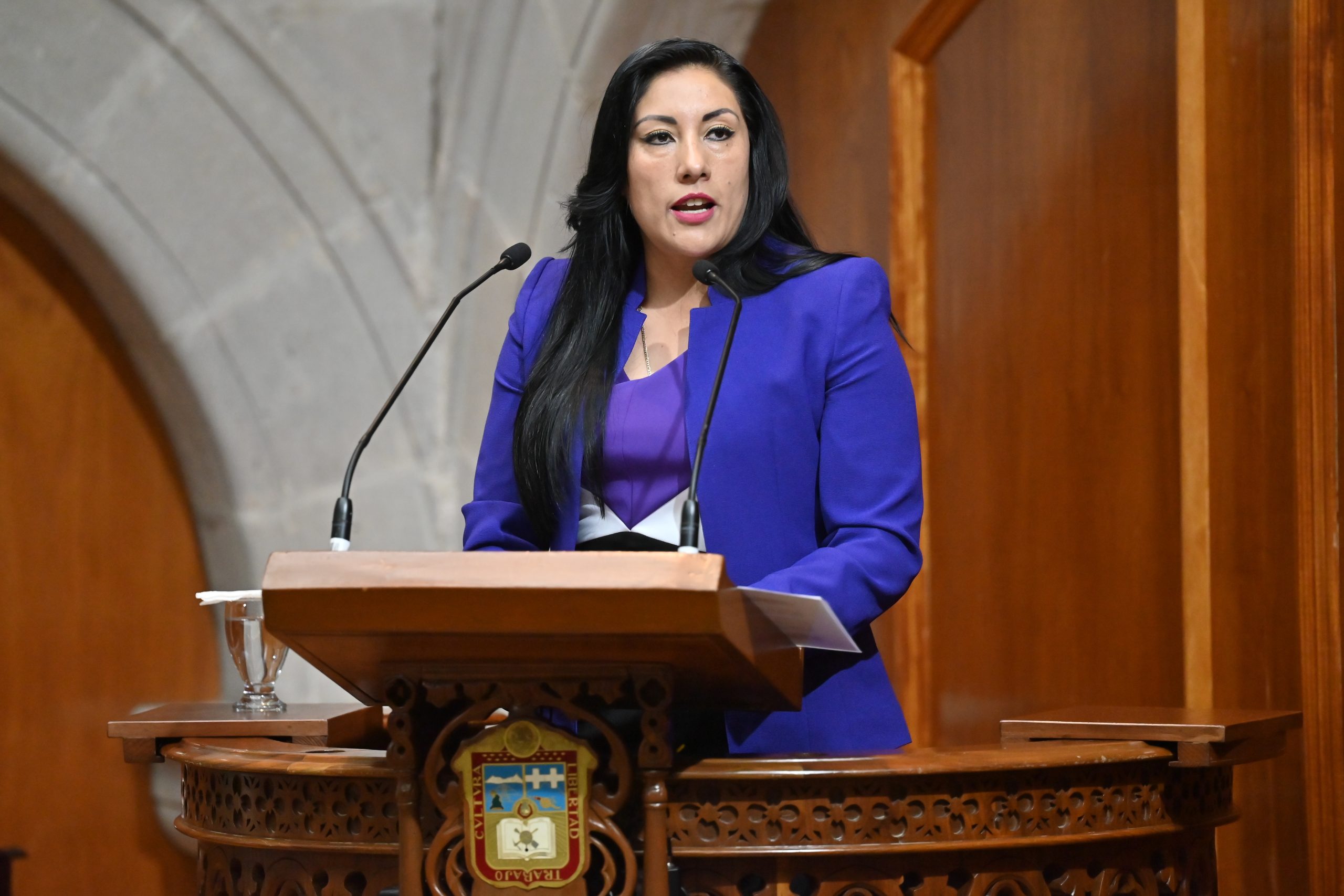 Congreso Mexiquense busca regular viajes al extranjero de alcaldes