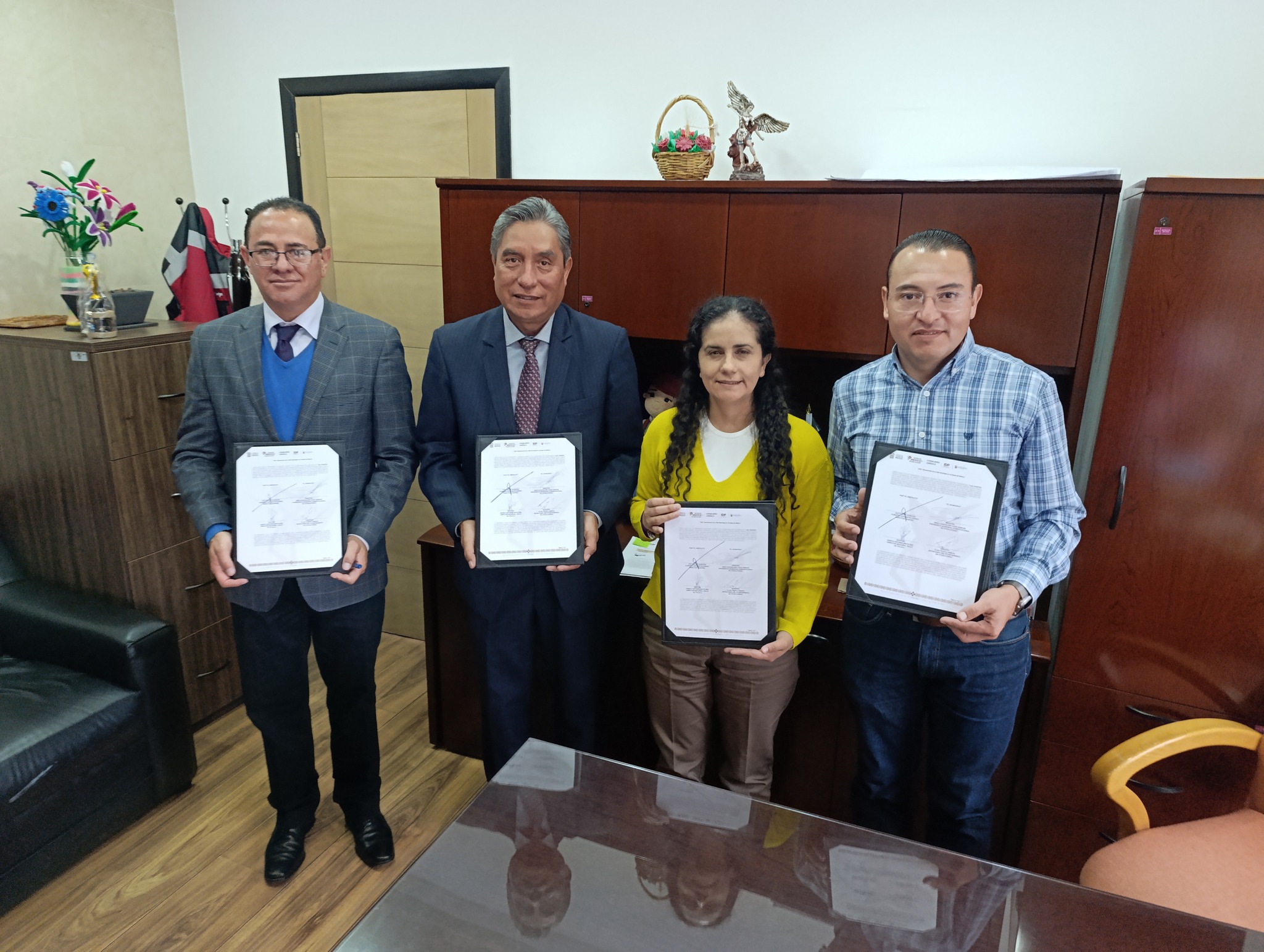 Firma de convenio entre Otzolotepec y el Instituto de la Defensoría Pública