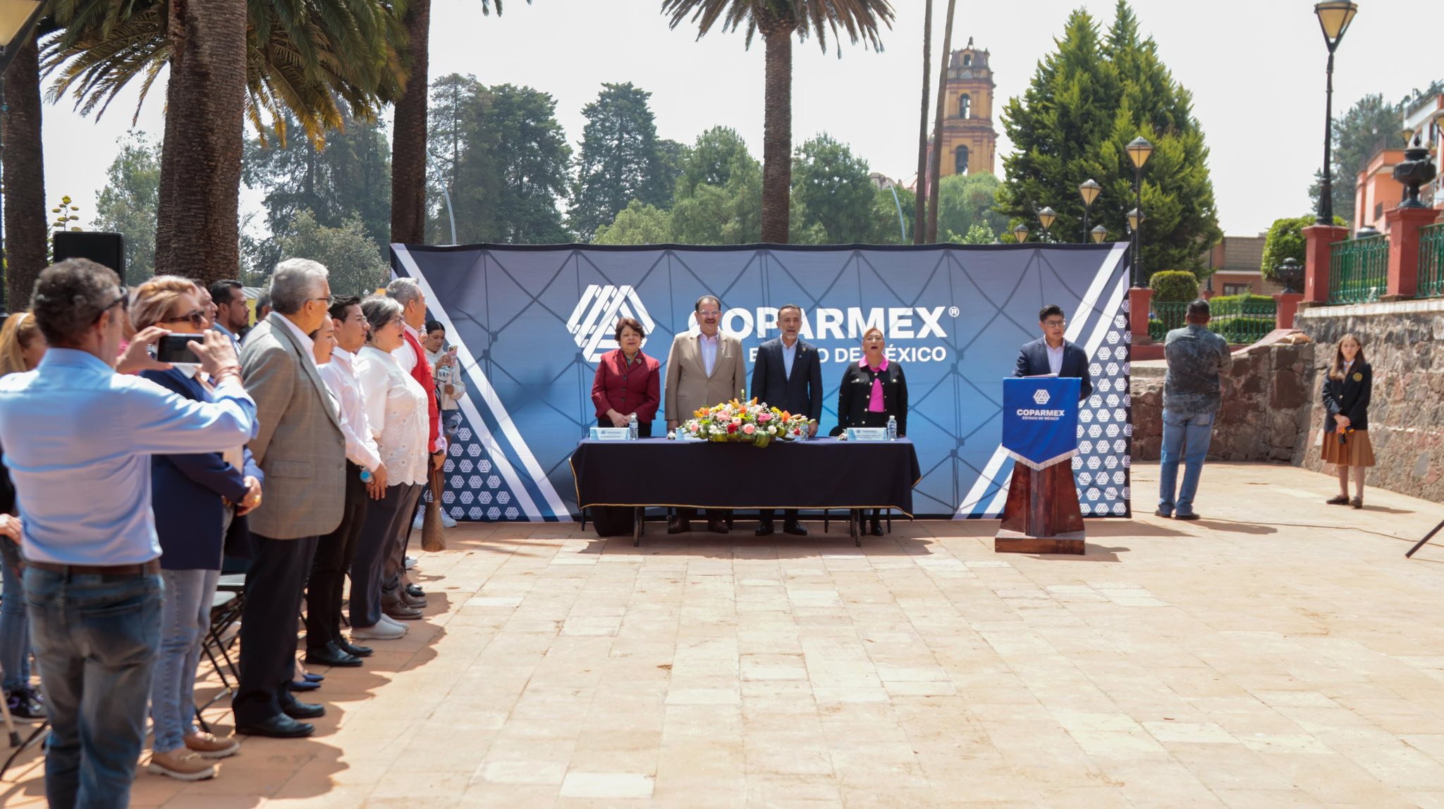 Inauguran Feria Educativa COPARMEX 2025 en Metepec
