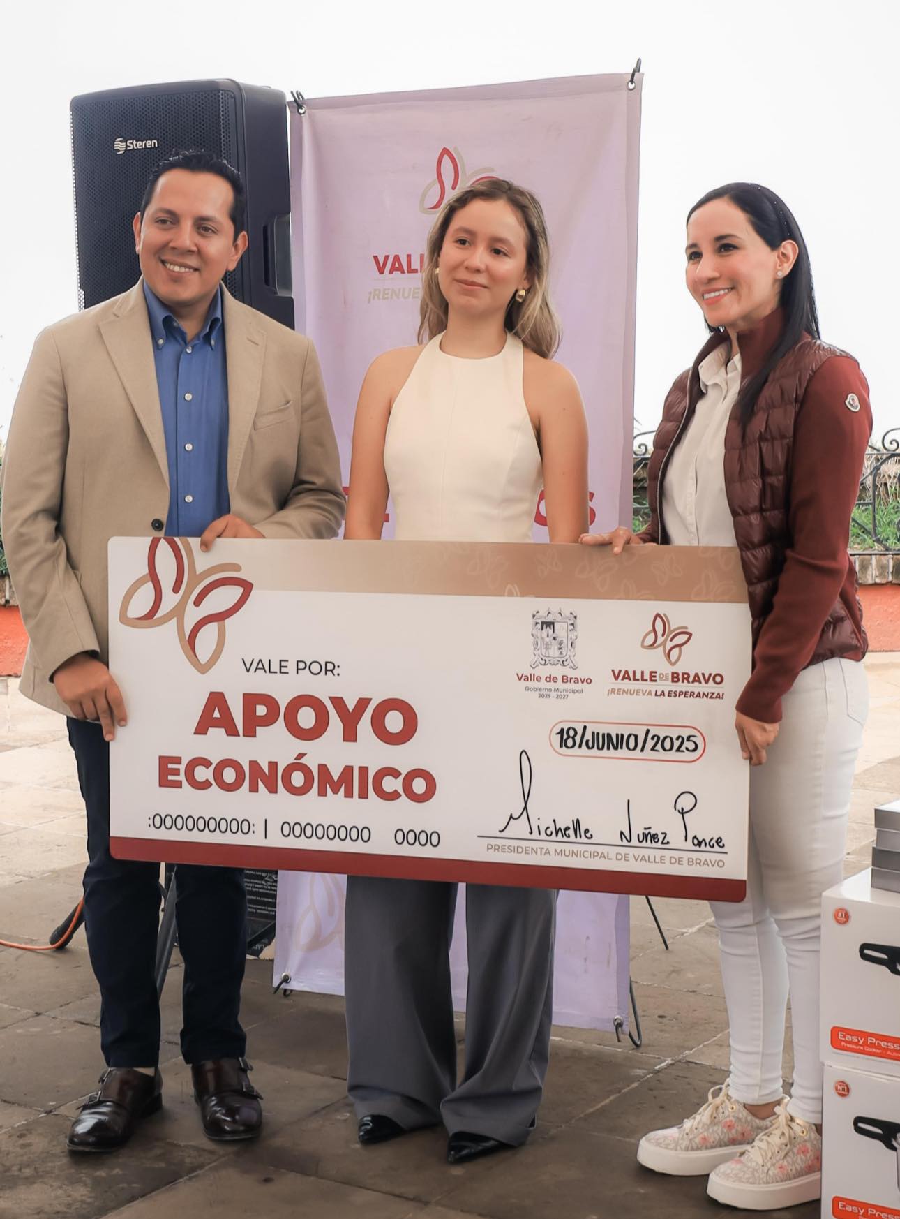 Valle de Bravo apoya a joven talento para estudiar en Milán