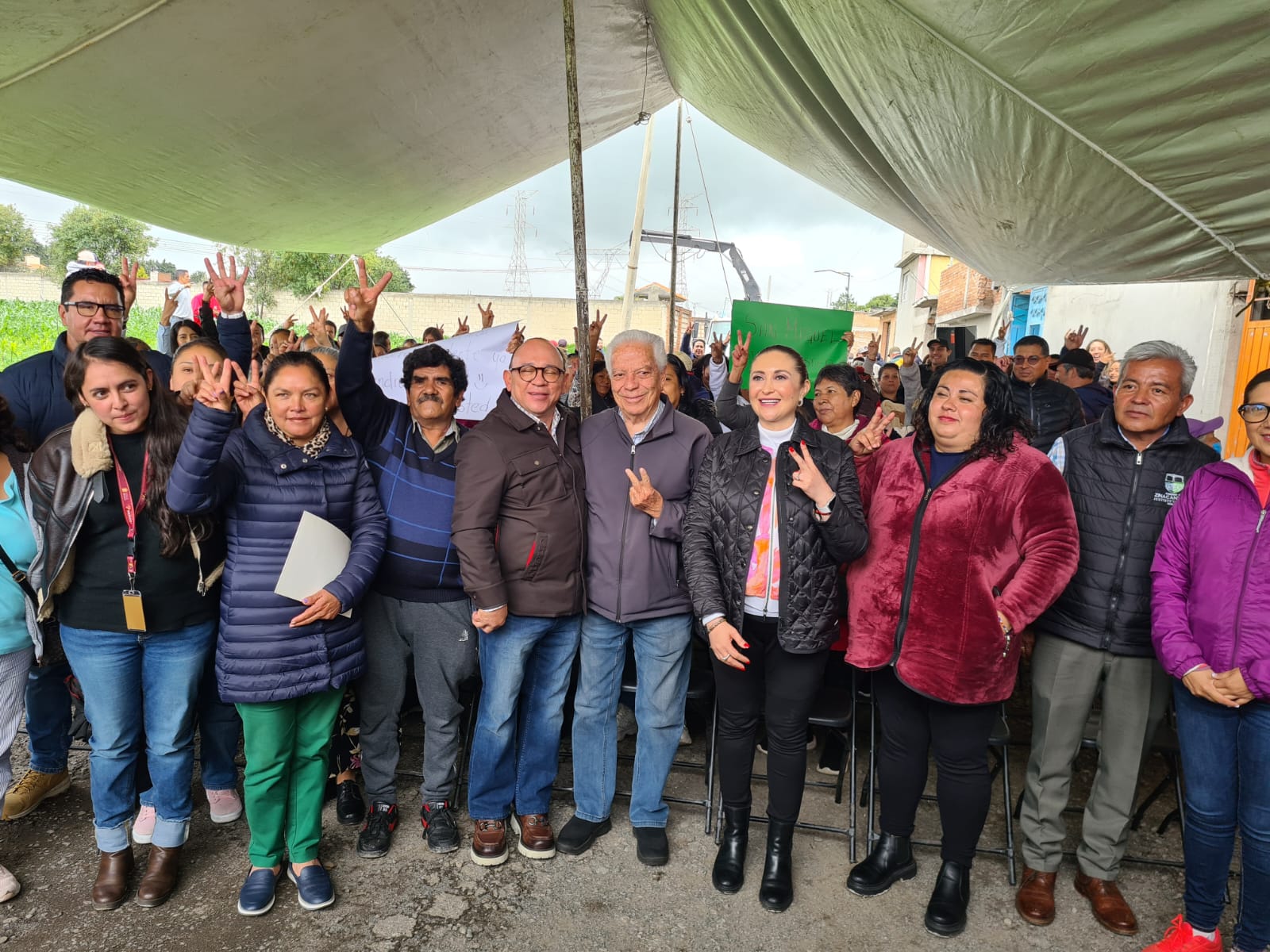 Arranca electrificación en Camino Viejo a San Francisco, Zinacantepec