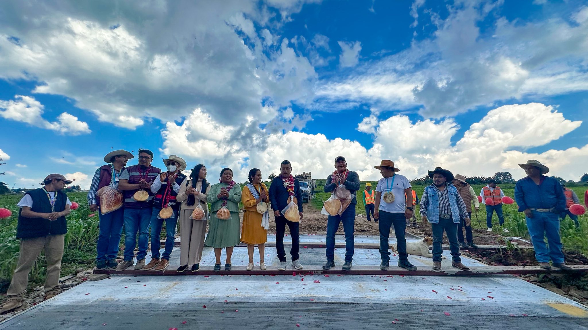 Inicia construcción de nueva carretera en San Felipe del Progreso