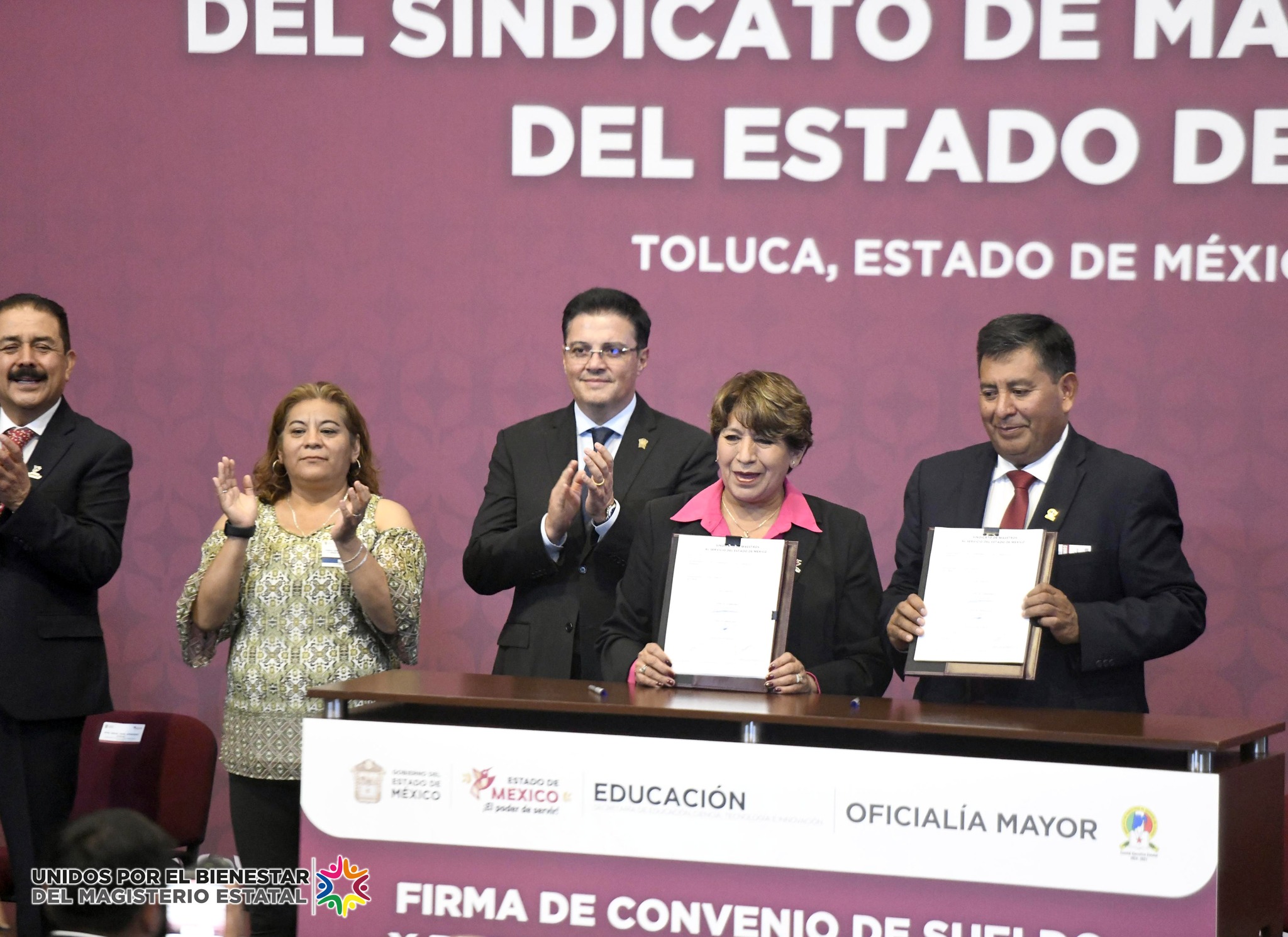 Gobernadora y SMSEM suscriben Acuerdo de Sueldo 2025