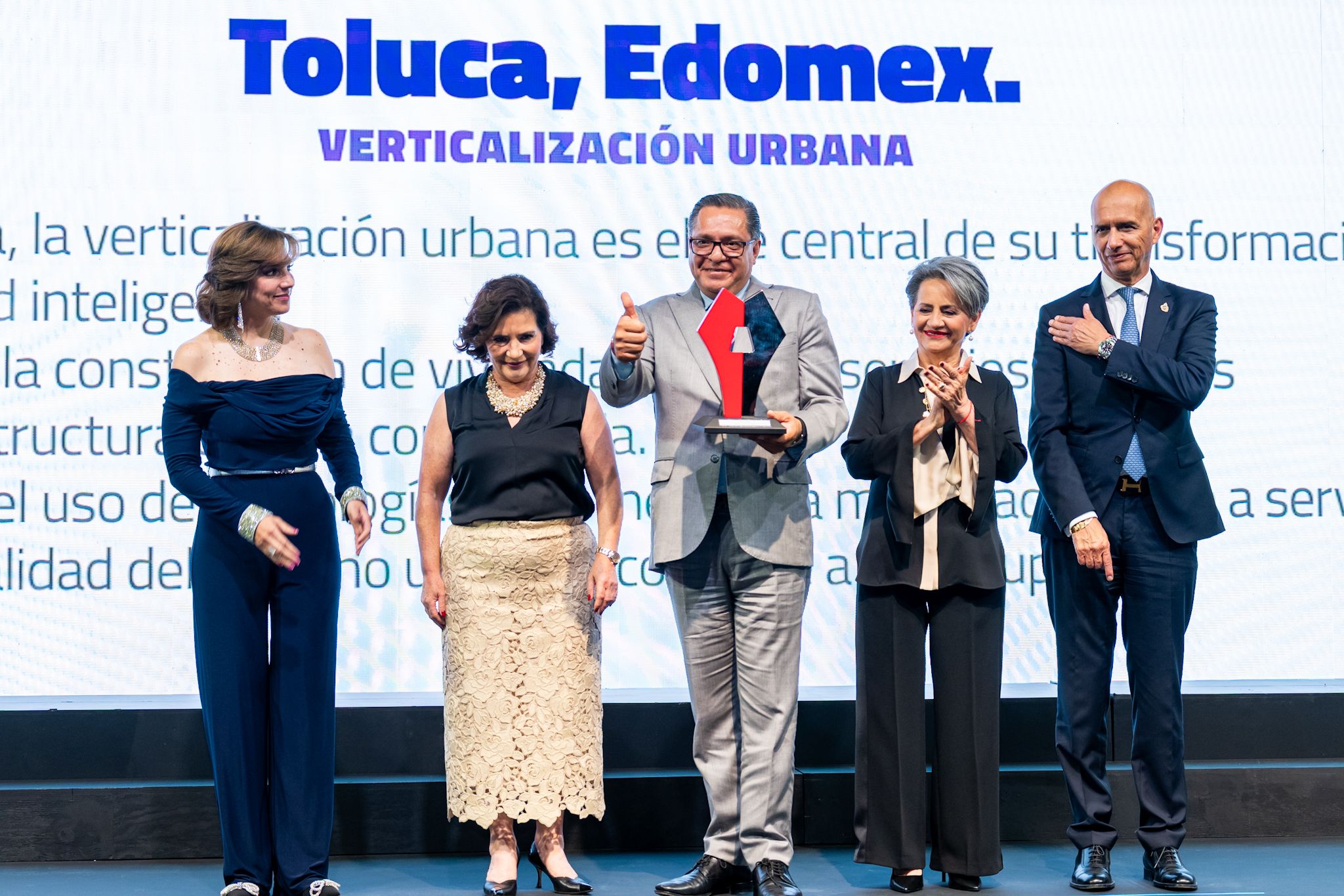 Toluca recibe reconocimiento nacional por innovación en desarrollo económico