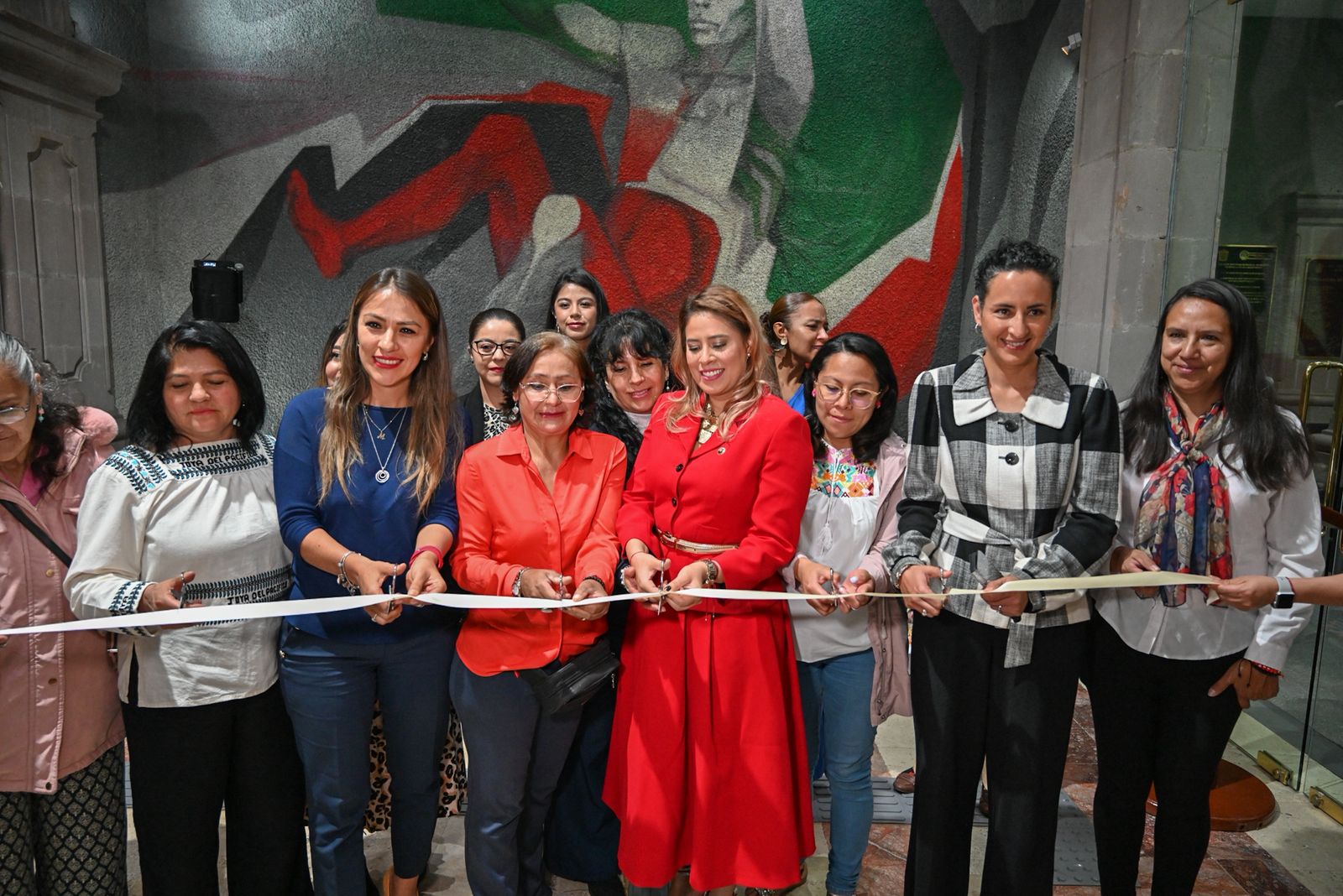 Feria de Mujeres Emprendedoras en el Congreso Mexiquense