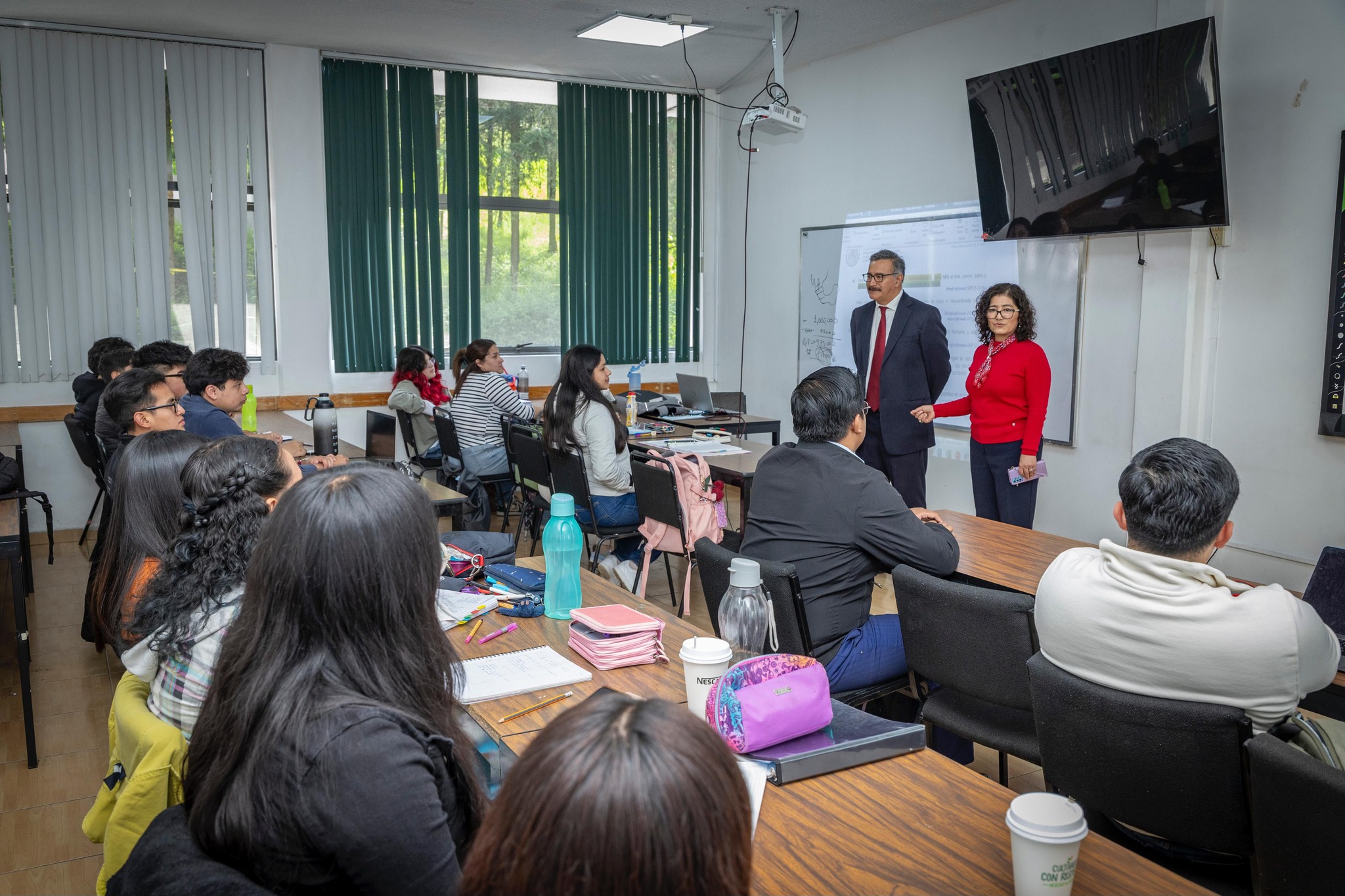 Visita de la Rectora de la UAEMéx a Facultades en el Inicio del Semestre