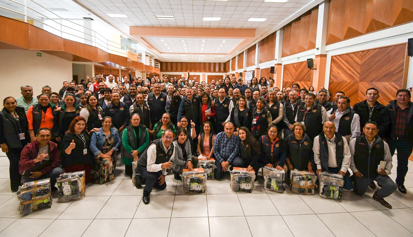Suteym entrega equipo de trabajo a delegaciones