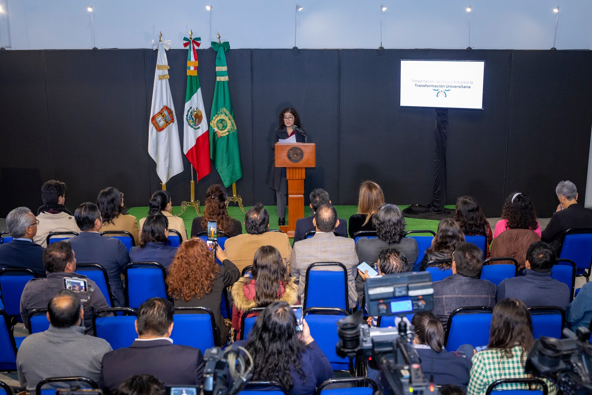 UAEMéx anuncia proyecto para transformar Rectoría