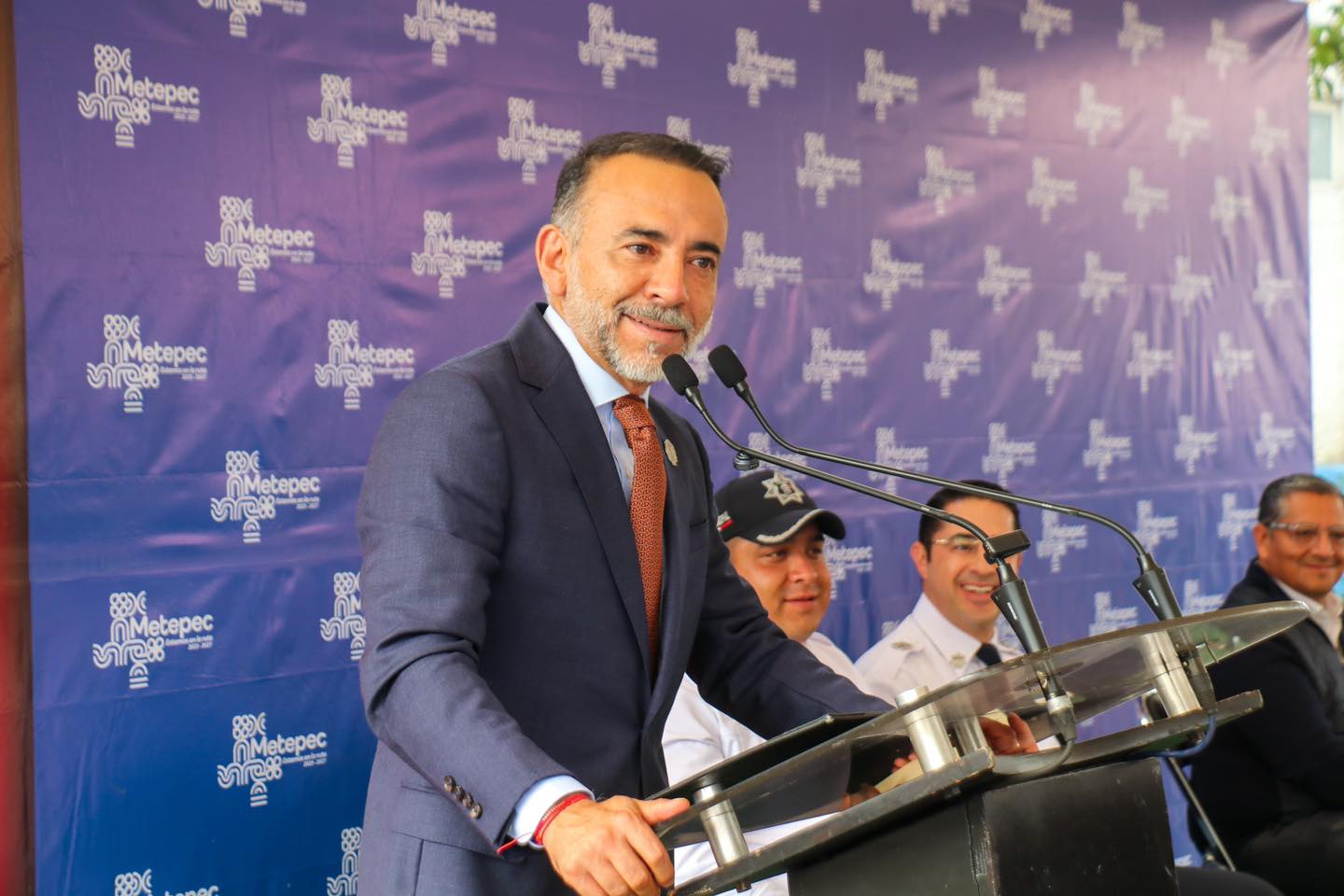 Estímulos a policías municipales en Metepec