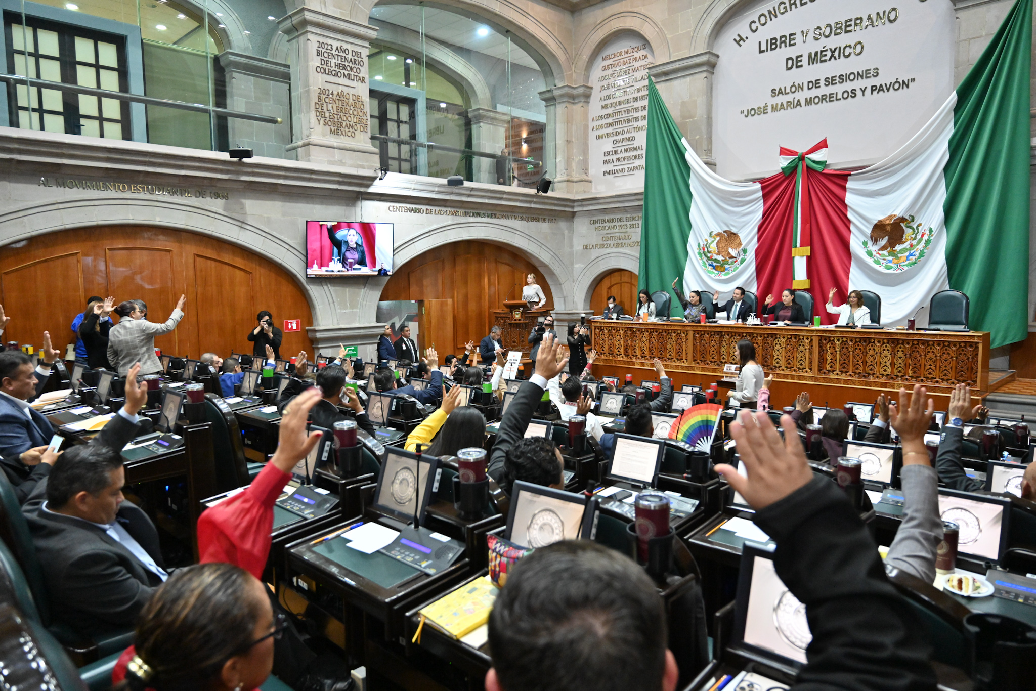 Cinco secretarios comparecerán ante el Congreso mexiquense