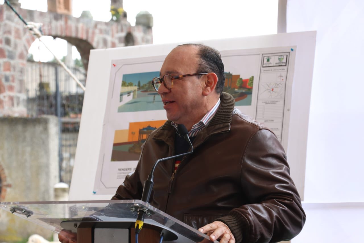 Habrá nuevo kiosco y plaza cívica en Zinacantepec