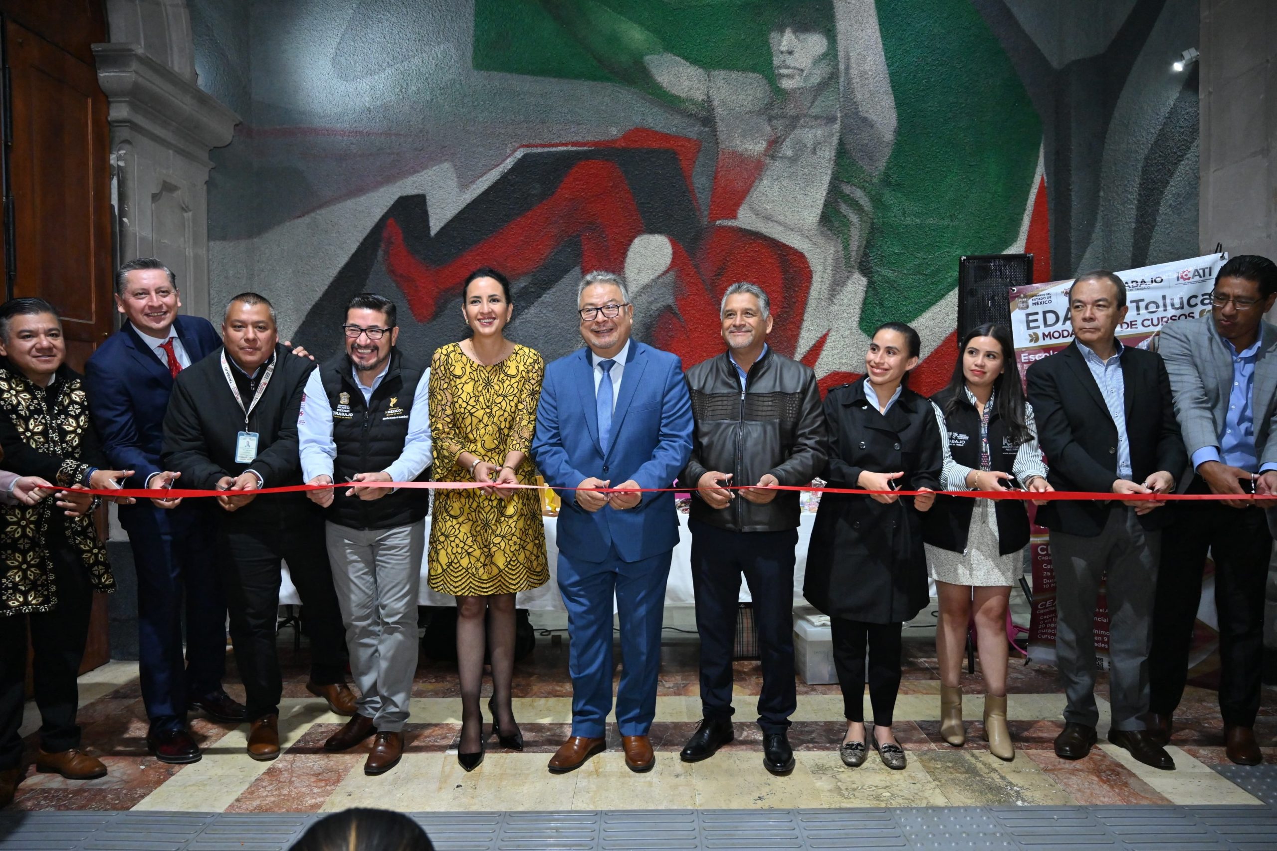 Yurixi Leyva apoya la Expo del Edayo para fortalecer la economía local