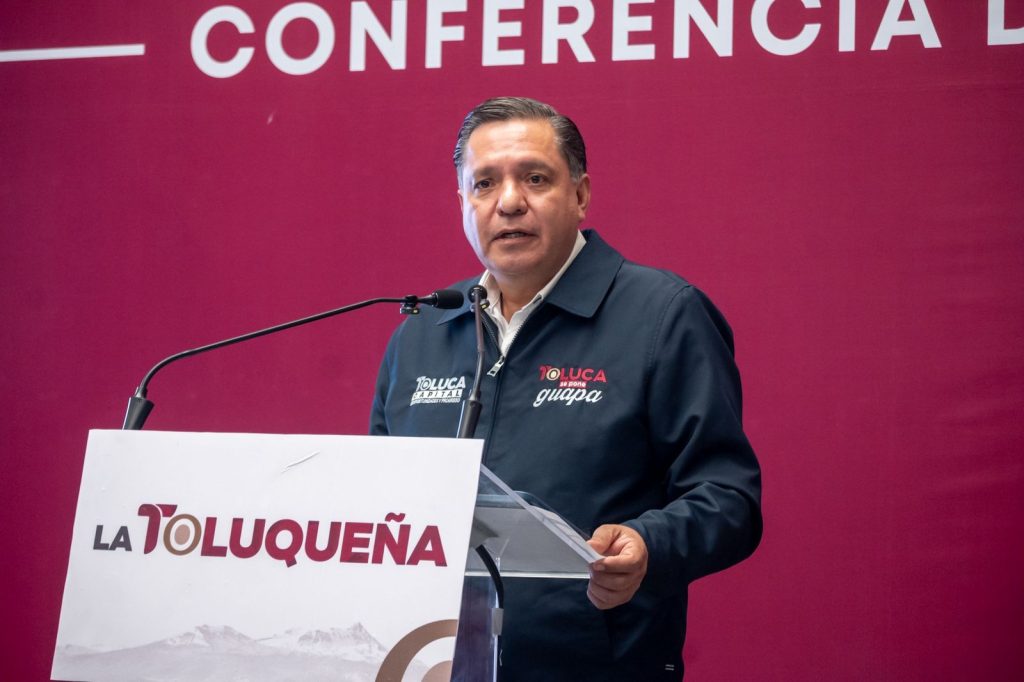 Avanza rehabilitación de tanque en Toluca