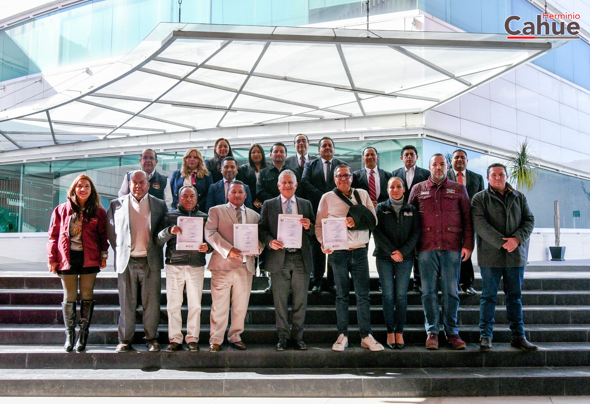 Toluca formaliza convenio de Sueldos y Prestaciones 2025 con el SUTEYM