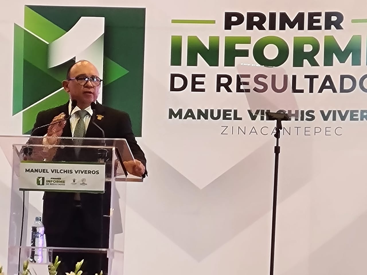 Manuel Vilchis presenta Informe de Gobierno en Zinacantepec