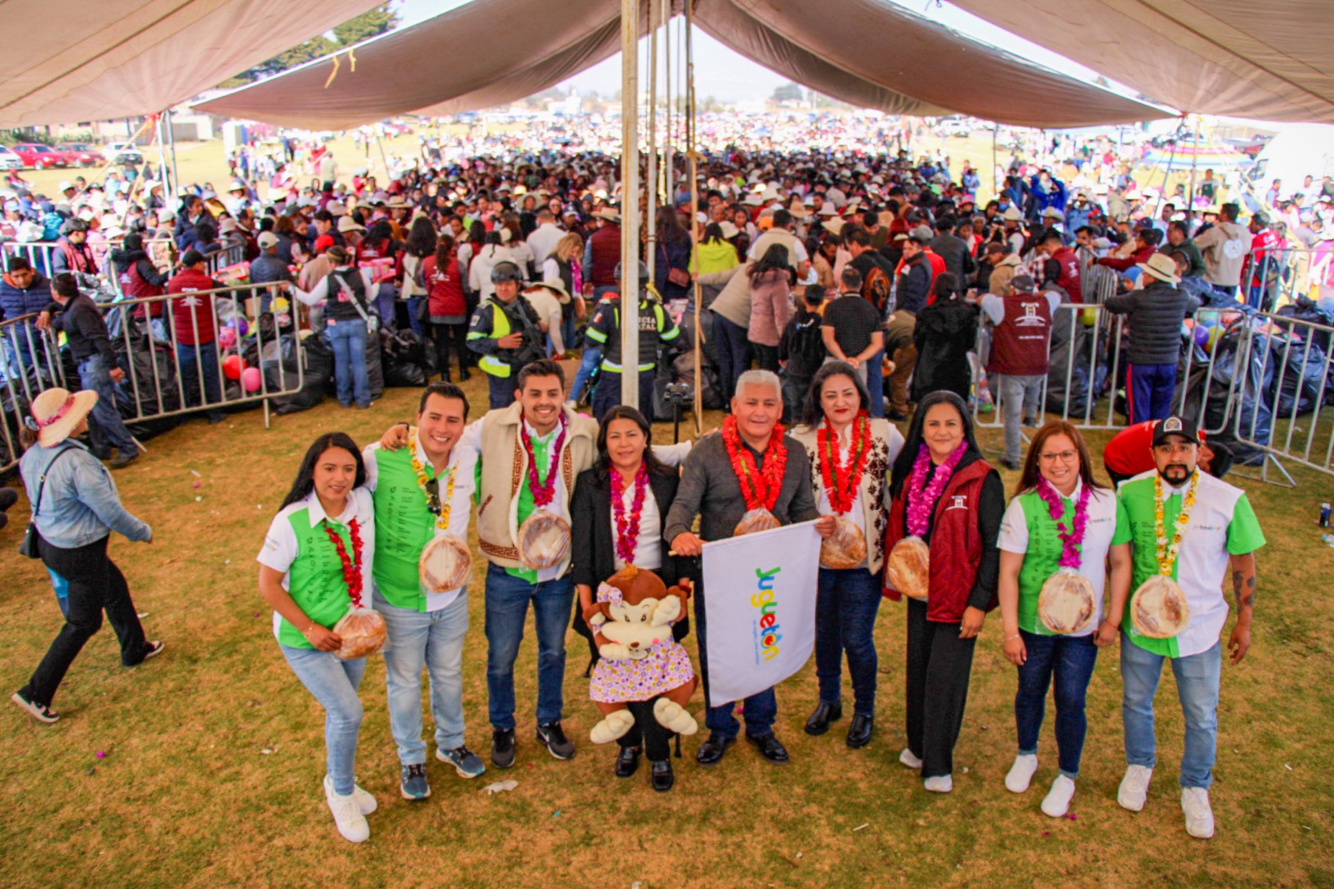 Juguetón Azteca 2026 lleva alegría a San Felipe del Progreso