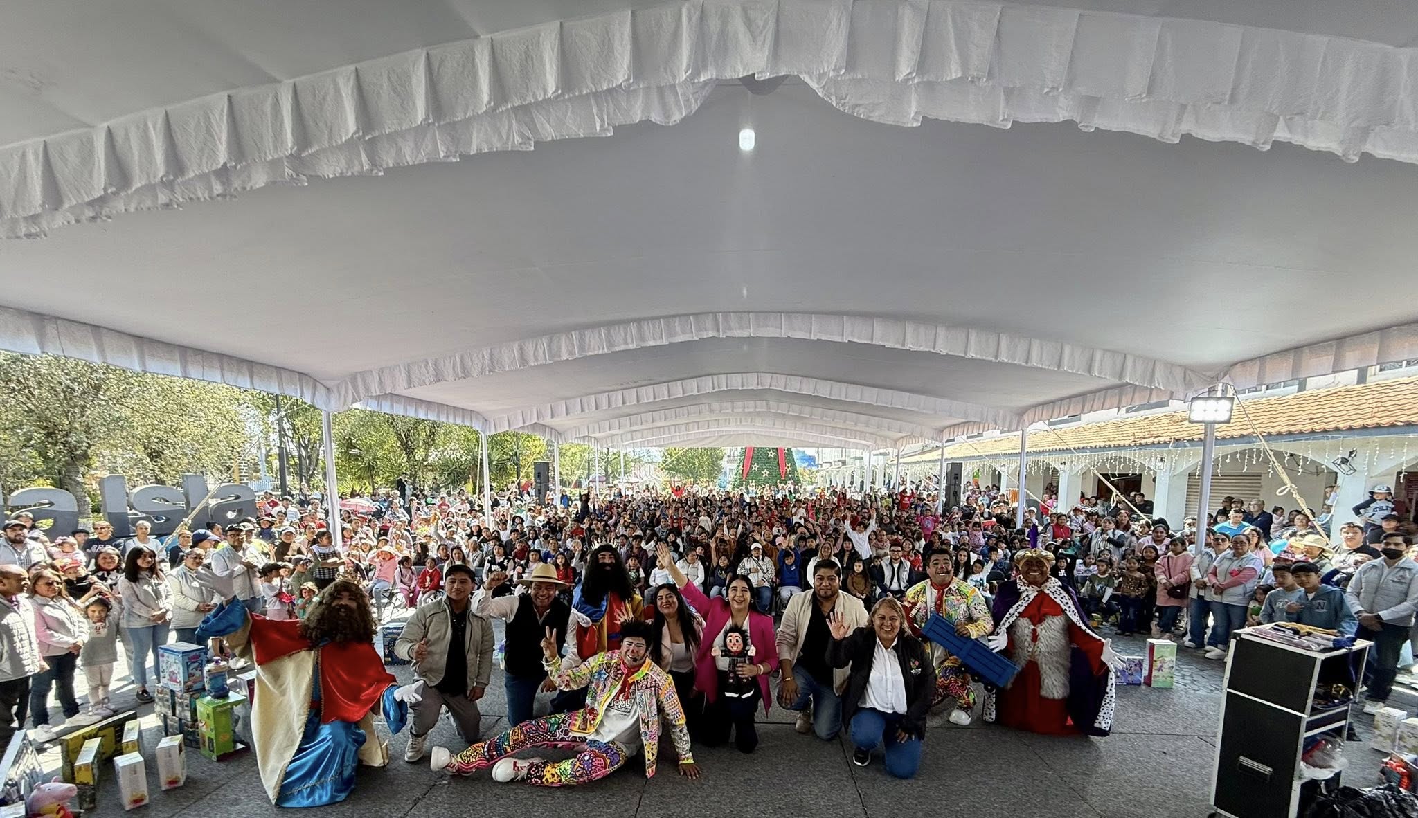 San Antonio la Isla celebra el Día de Reyes con espectáculos infantiles