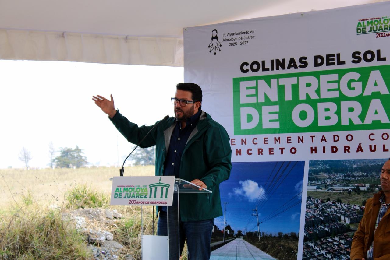 Rehabilitan carretera Almoloya–Colinas del Sol