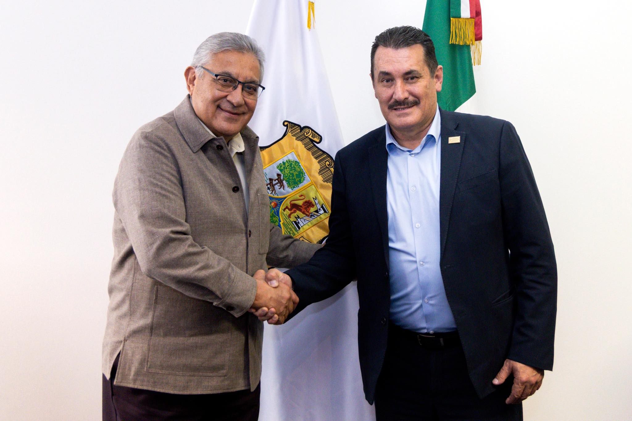 Sección 17 del SNTE y dirigencia nacional analizan demandas del magisterio del Valle de Toluca