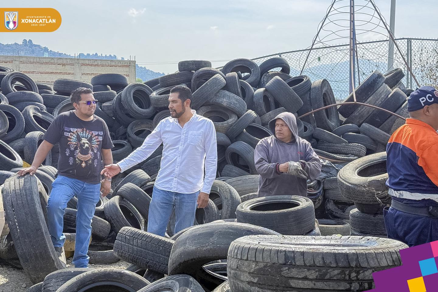 Xonacatlán impulsa reciclaje de llantas