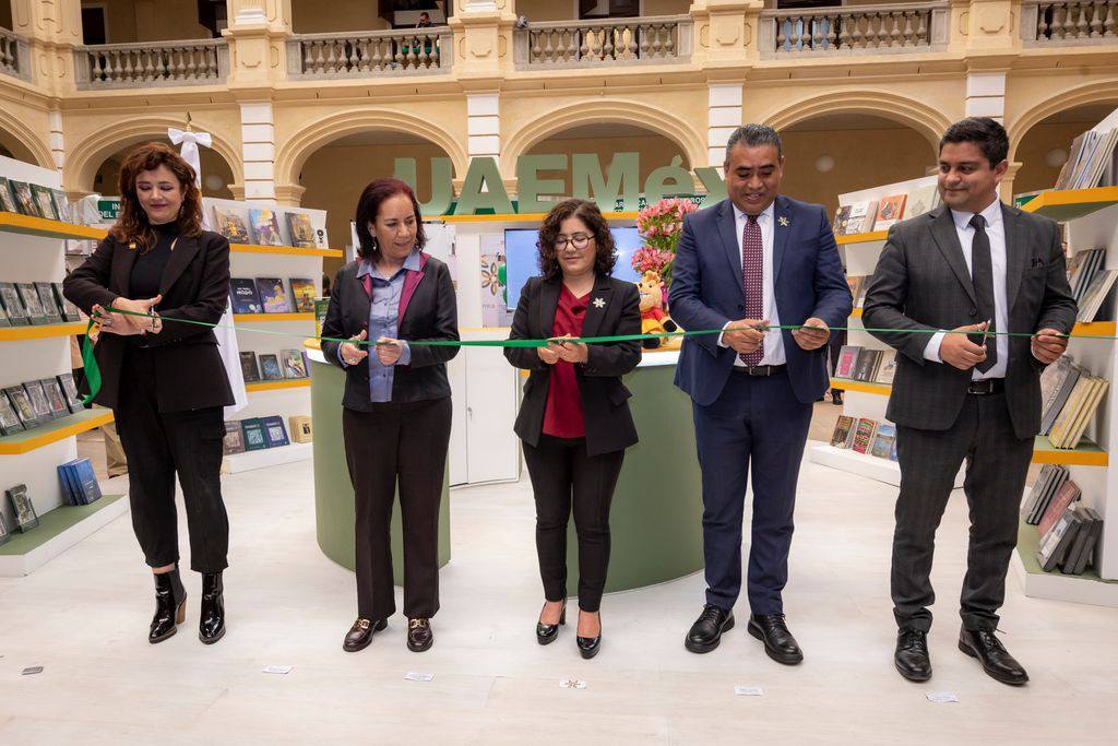 UAEMéx impulsa la lectura con su primera Feria Universitaria del Libro
