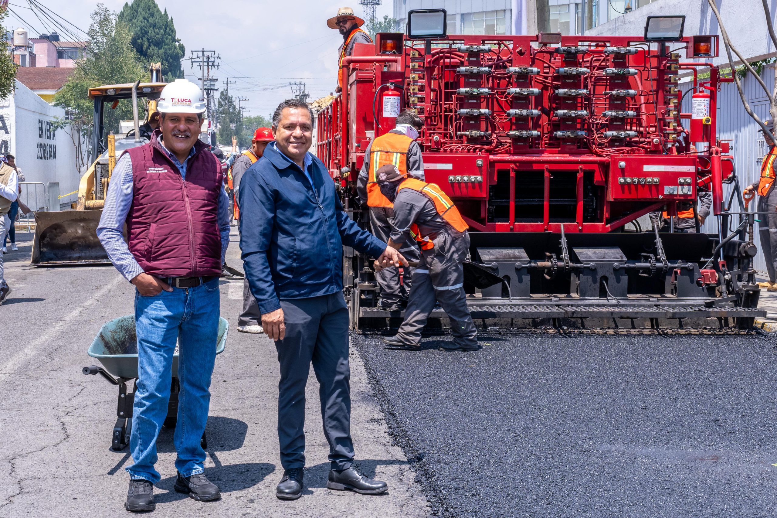 Arranca Toluca pavimentación intensiva con nueva maquinaria