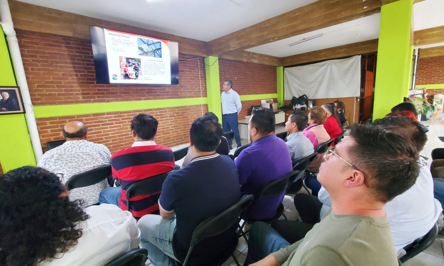 SUTEYM imparte taller sobre riesgos de trabajo