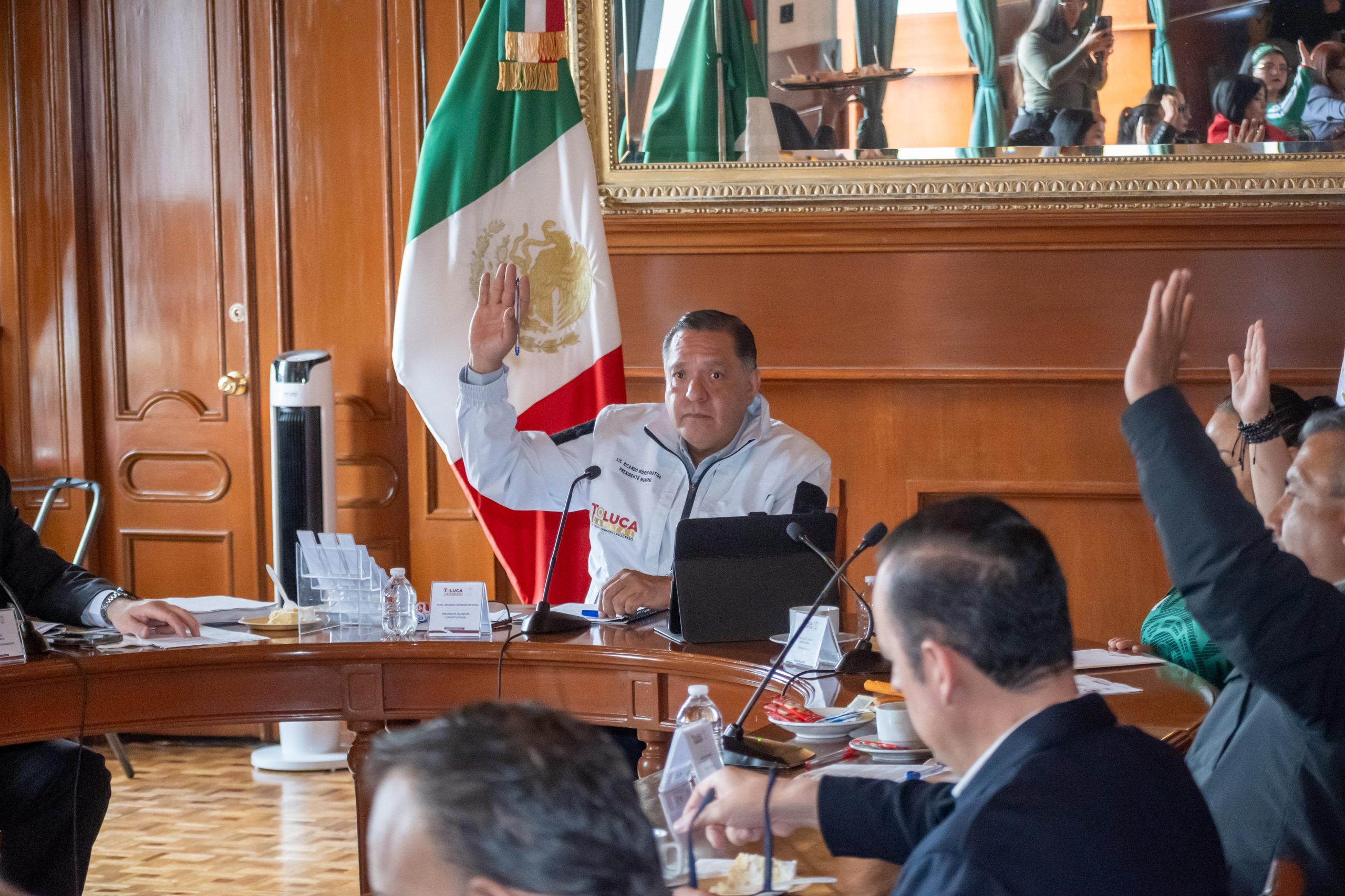 Cabildo de Toluca aprueba bailes públicos gratuitos