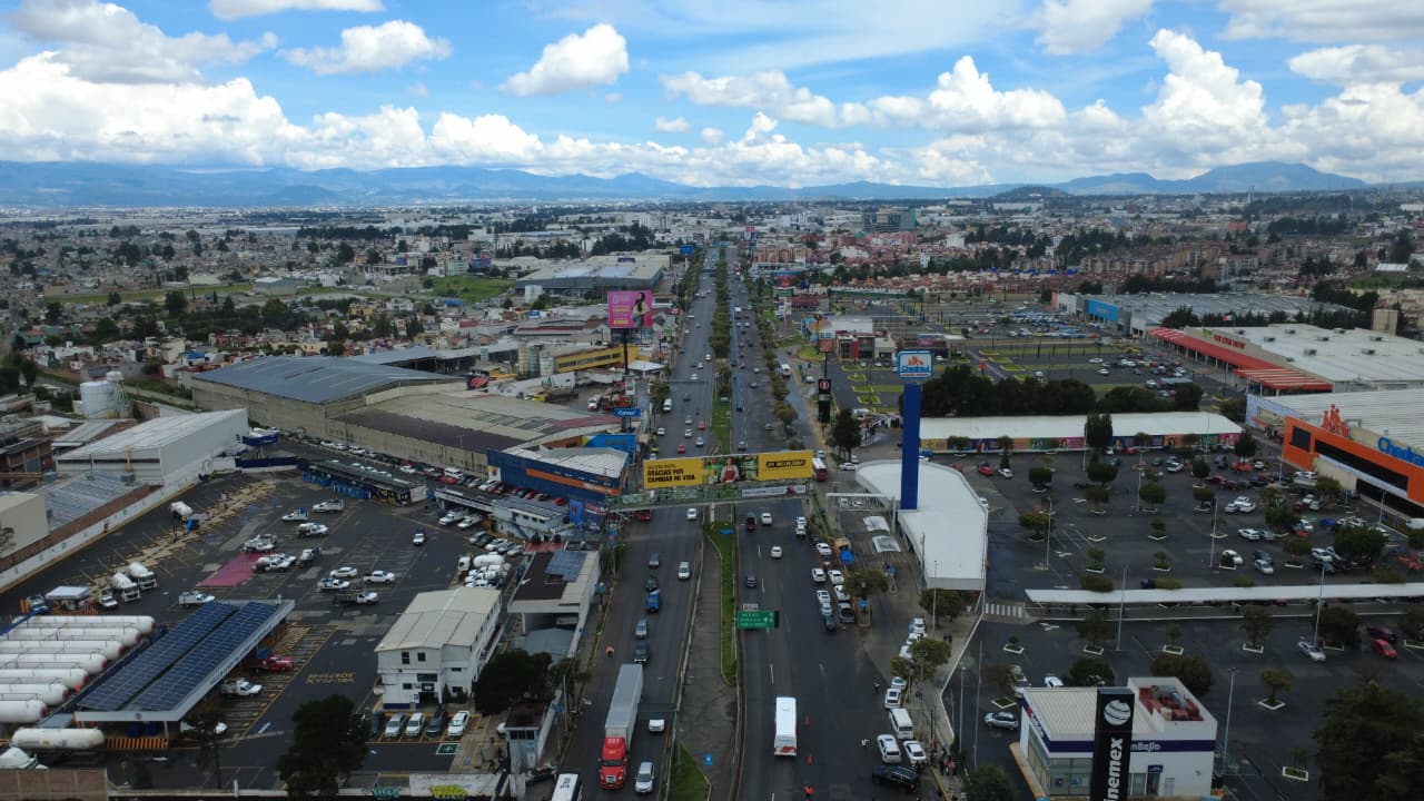 Inician rehabilitación de avenida Alfredo del Mazo en Toluca
