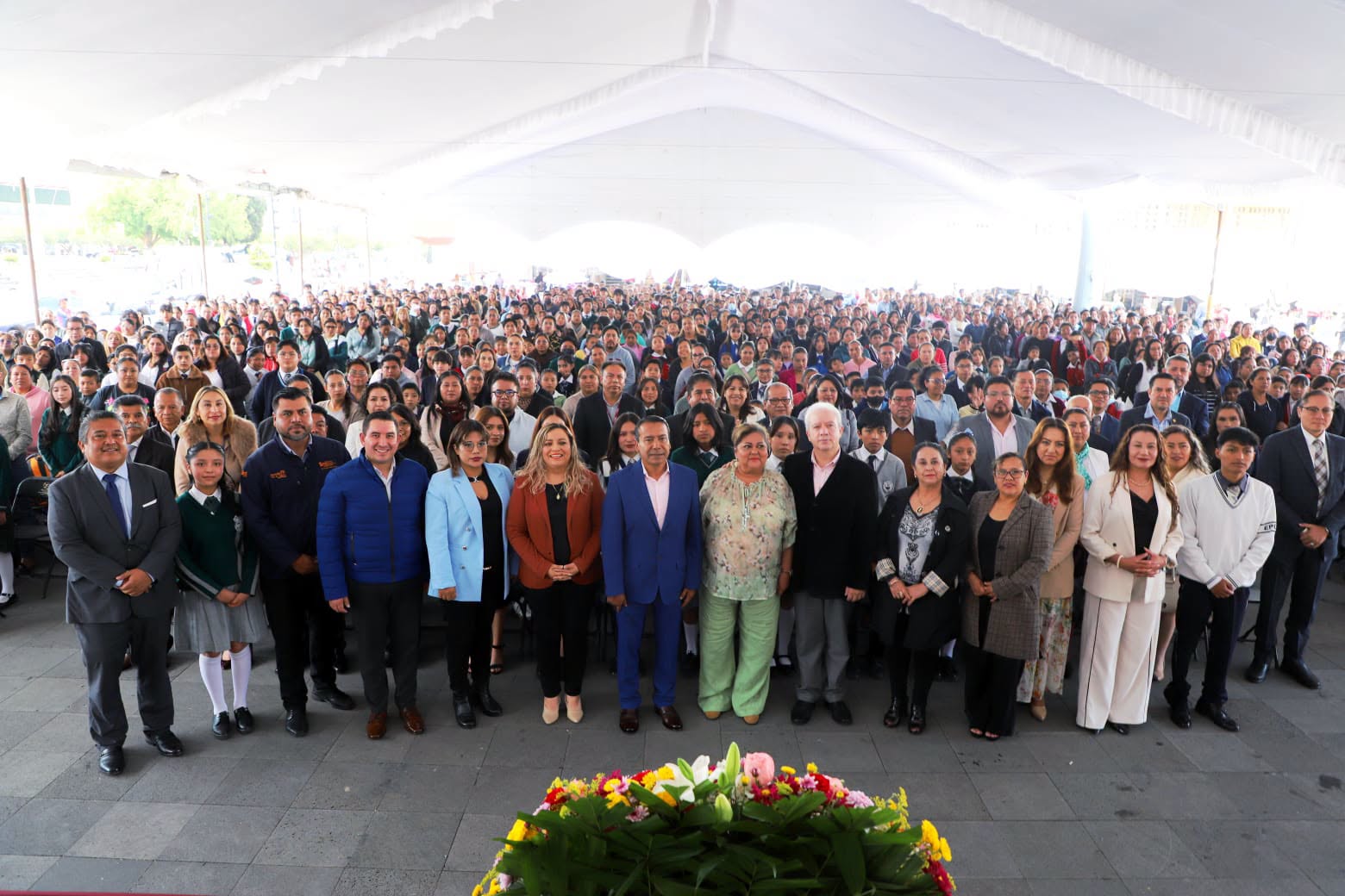 Atlacomulco entrega estímulos al rendimiento escolar