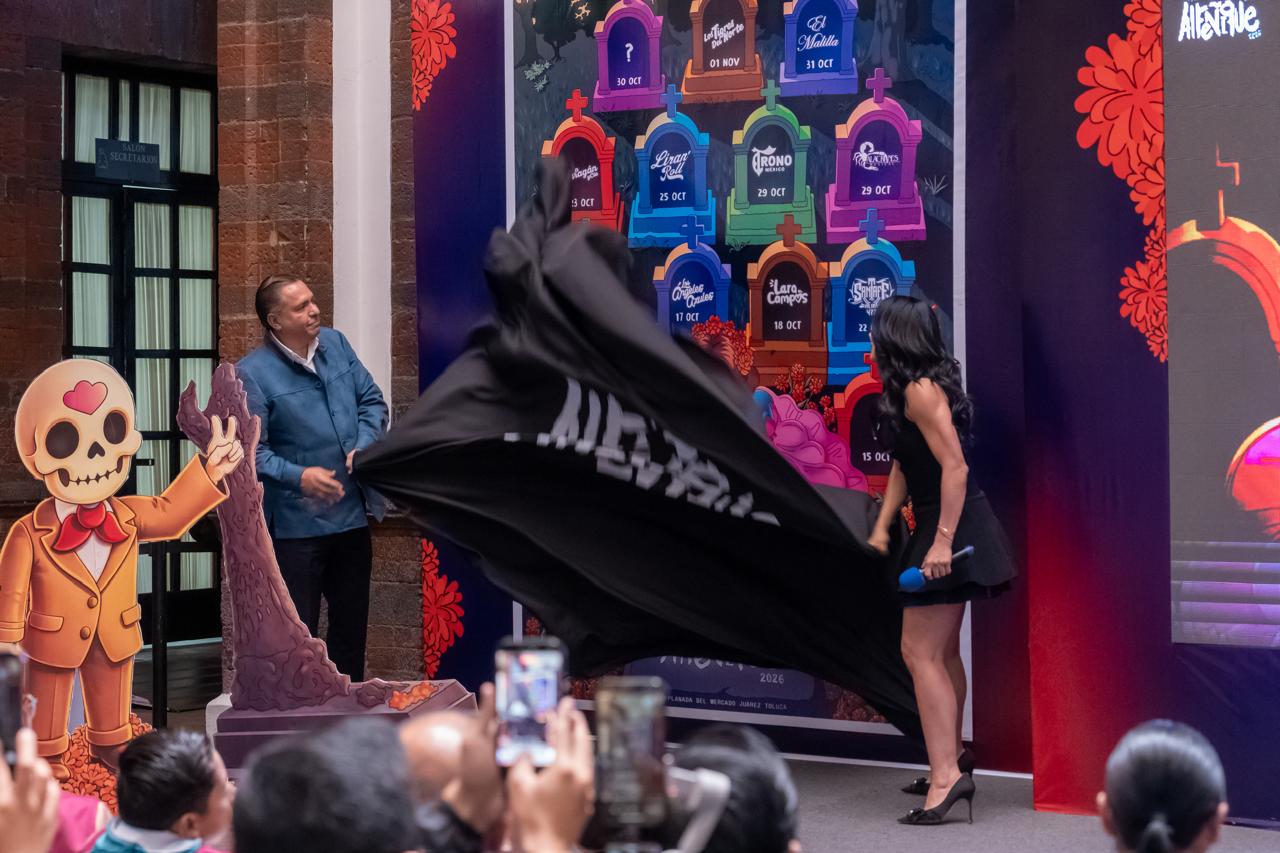 Toluca devela Feria del Alfeñique 2026