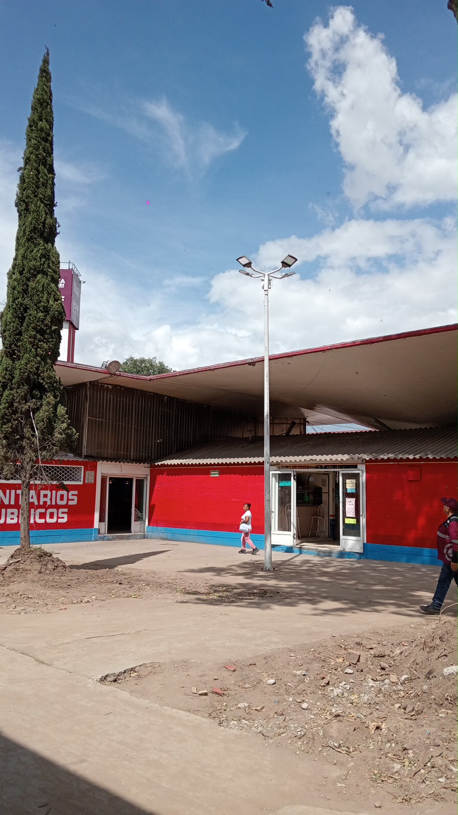 Toluca rehabilita zona del Mercado Juárez