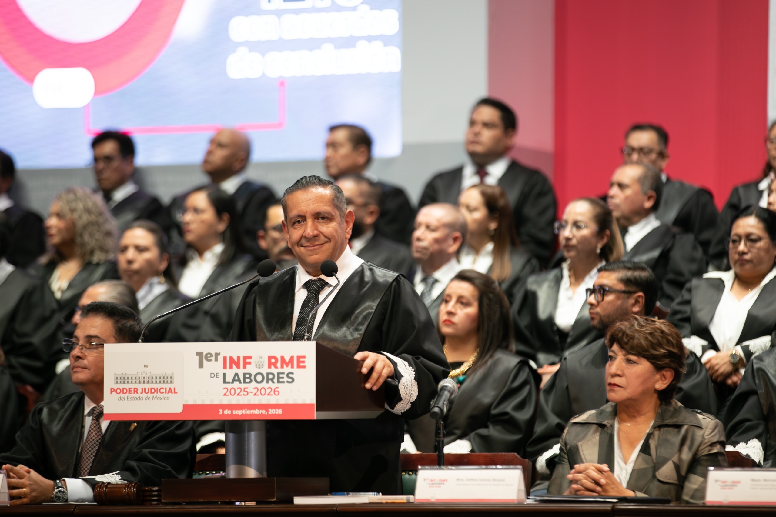 Macedo García rinde su primer informe al frente del PJEdomex