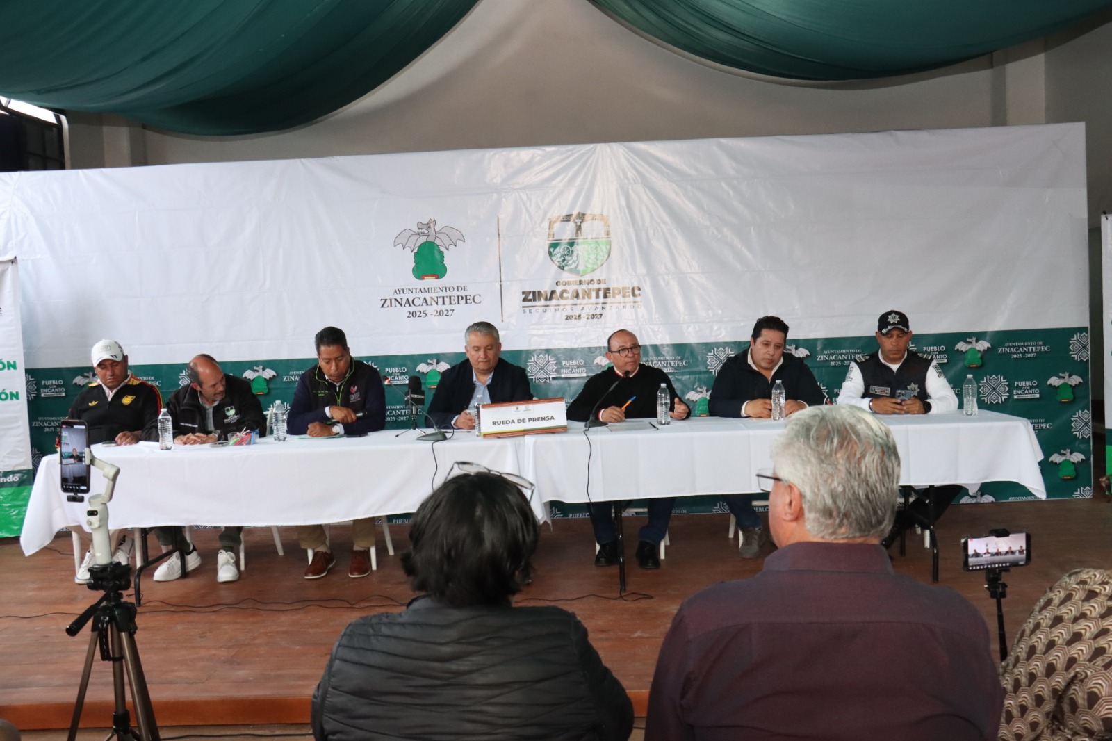 Manuel Vilchis llama a la unidad en el 206 aniversario de Zinacantepec