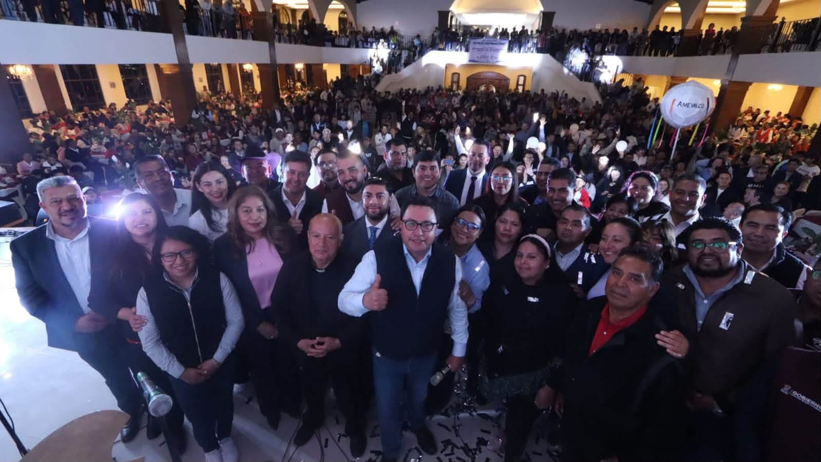 Lerma inaugura complejo deportivo