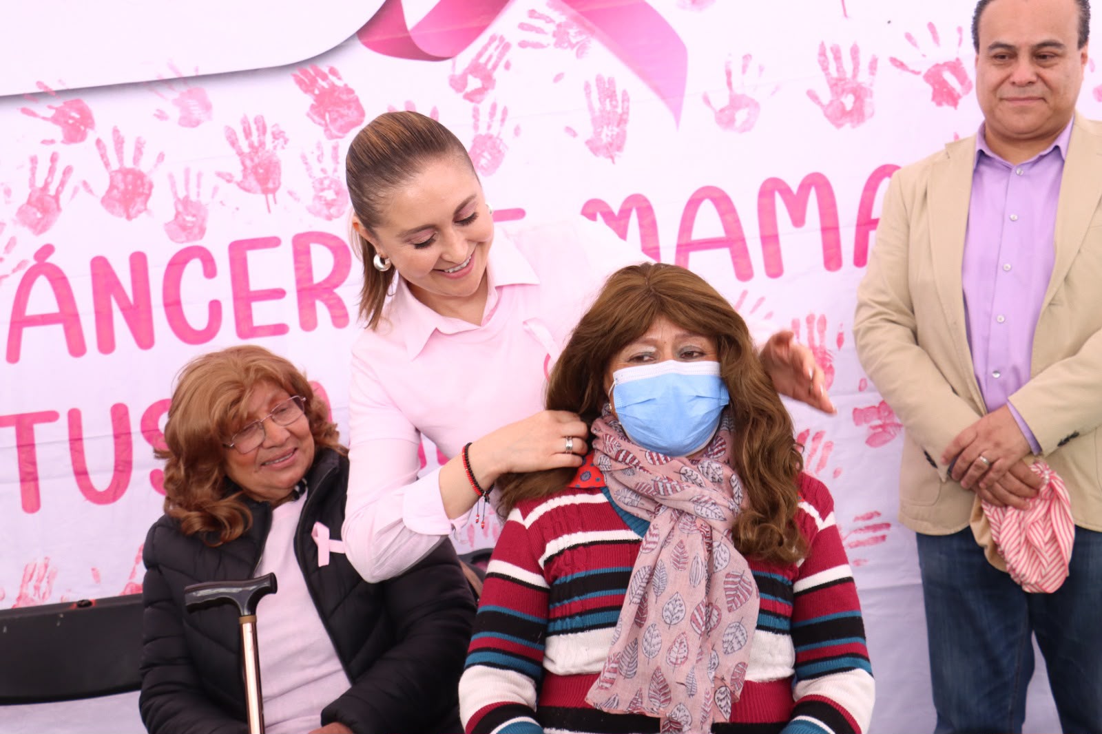 Zinacantepec refuerza asistencia social durante Octubre Rosa
